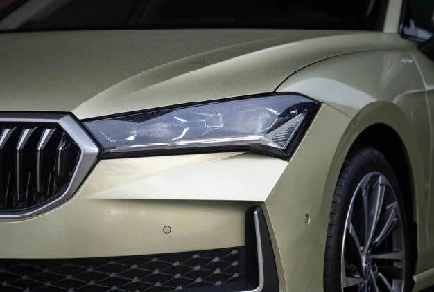 LED Matrix Headlights